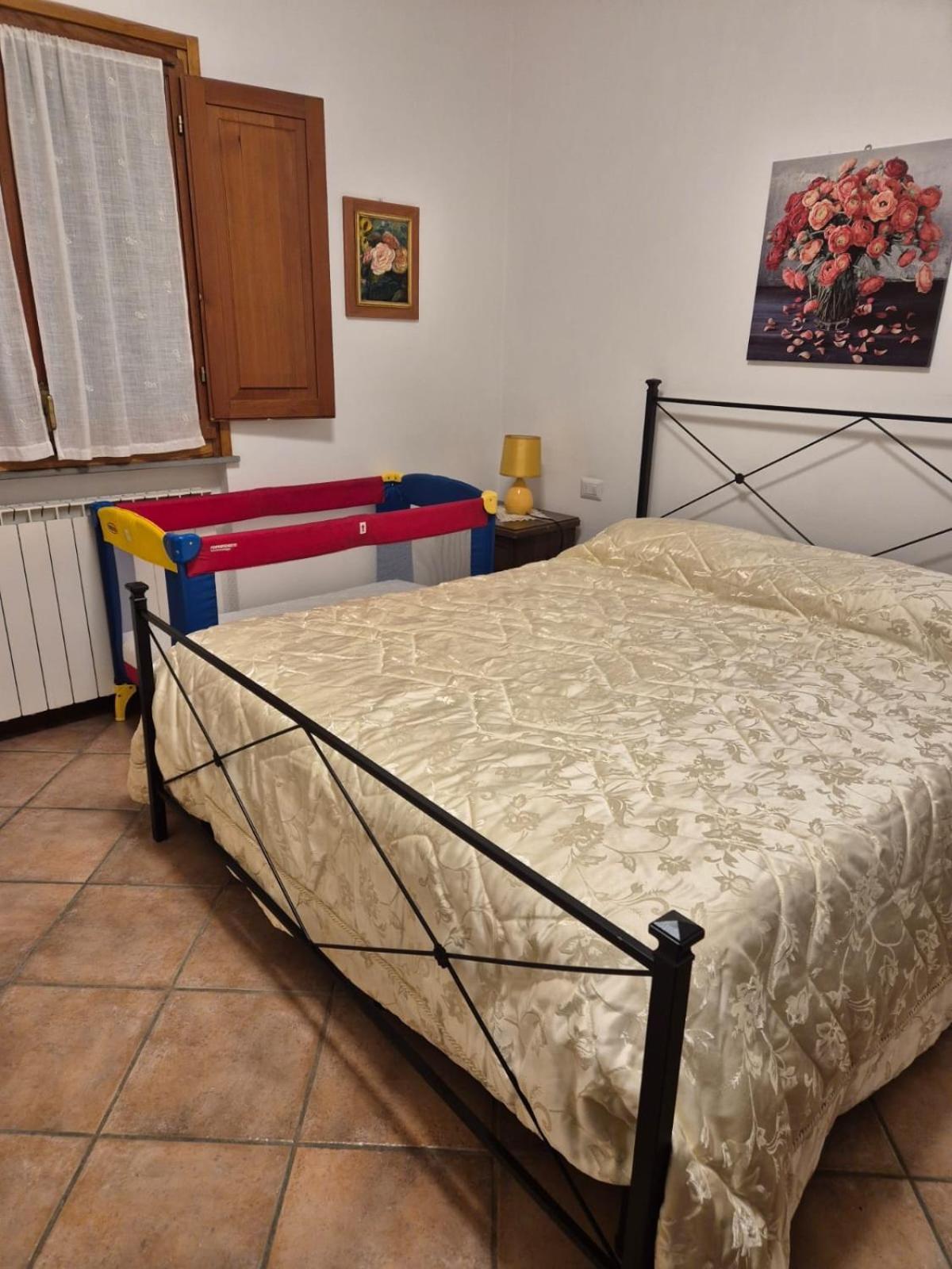 Casa Imola Apartment Poggibonsi Bagian luar foto