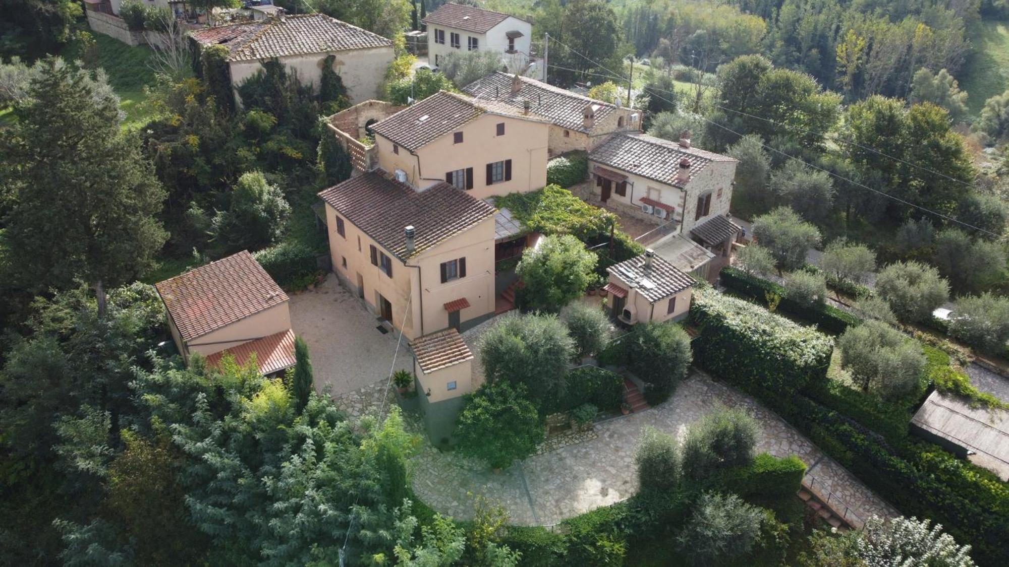 Casa Imola Apartment Poggibonsi Bagian luar foto